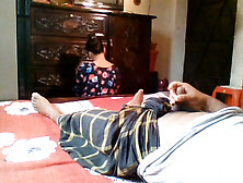 FLASHING DICK TO MY MAID 3