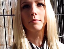 Deutsch Blonde Teen Stunning Nimmt Es In Den Arsch