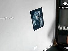 Dia Dois #Voyeur - Ela escolhe a calcinha para hoje no melhor vídeo pornô XXX!