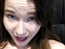 Expanding flexible teenie's tight holes ! Fucking with a dildo