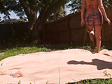 Homemade Young Couple Fucking Outdoor