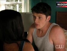 Gina Rodriguez Interracial Scene – Jane The Virgin