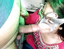 Indian aunty Kajolbabs shows her naughty side in a steamy session