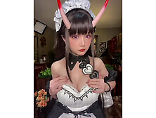 Hoshilily Cosplays Noshiro in Azur Lane Maid Charm