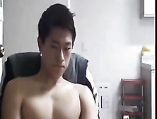 Cute Face Korean Jerks Off On Webcam Again