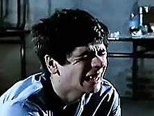 Caroline Laurence in Marche pas sur mes lacets (1977)