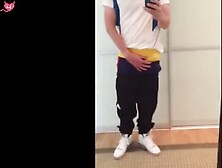 Twink Handjob Amateur Video - Sehr Geil