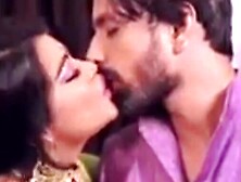 Babu Ji Ne Dudh Wali Ka Dudh Nikala Desh Ki Sabse Badi Chutiyon Ki Sexy Dikhai!