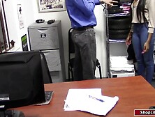 Black thief banged by officer for stealing cellphone