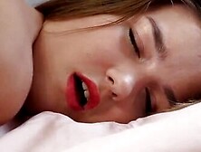 Brand new Russian teenagers Hazel Grace is soft and sweet with curves into the right places. Shes enjoys the opportunity