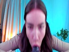 Camgirl Messy Deepthroat